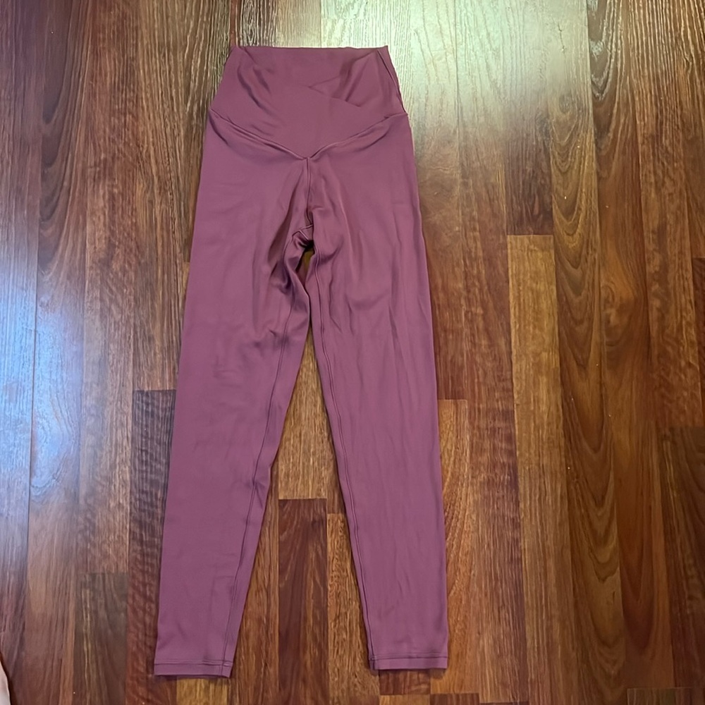 Arie leggings offline